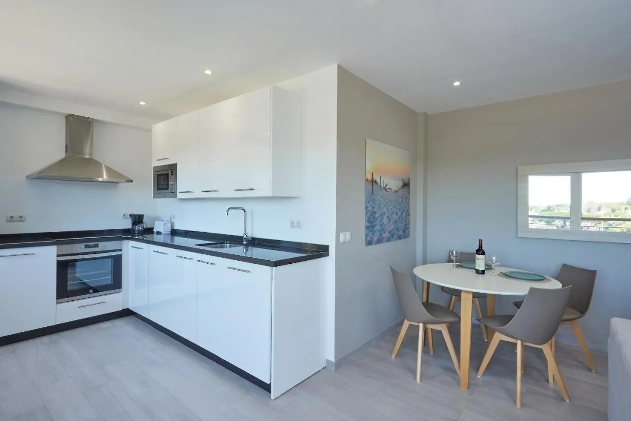 Bright & Modern 2 Bedroom Apartment 300M To The Beach - Marbella