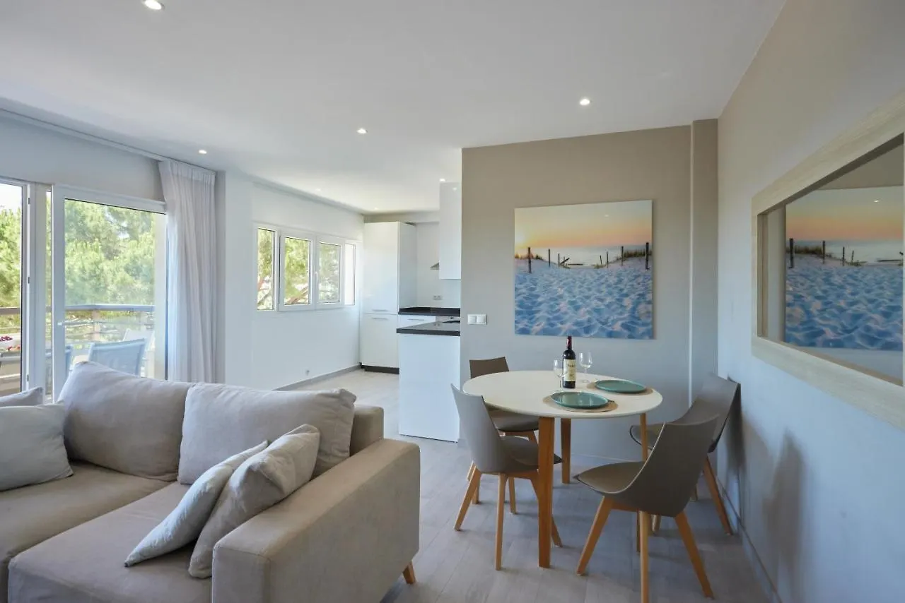 Bright & Modern 2 Bedroom Apartment 300M To The Beach - Marbella Spain