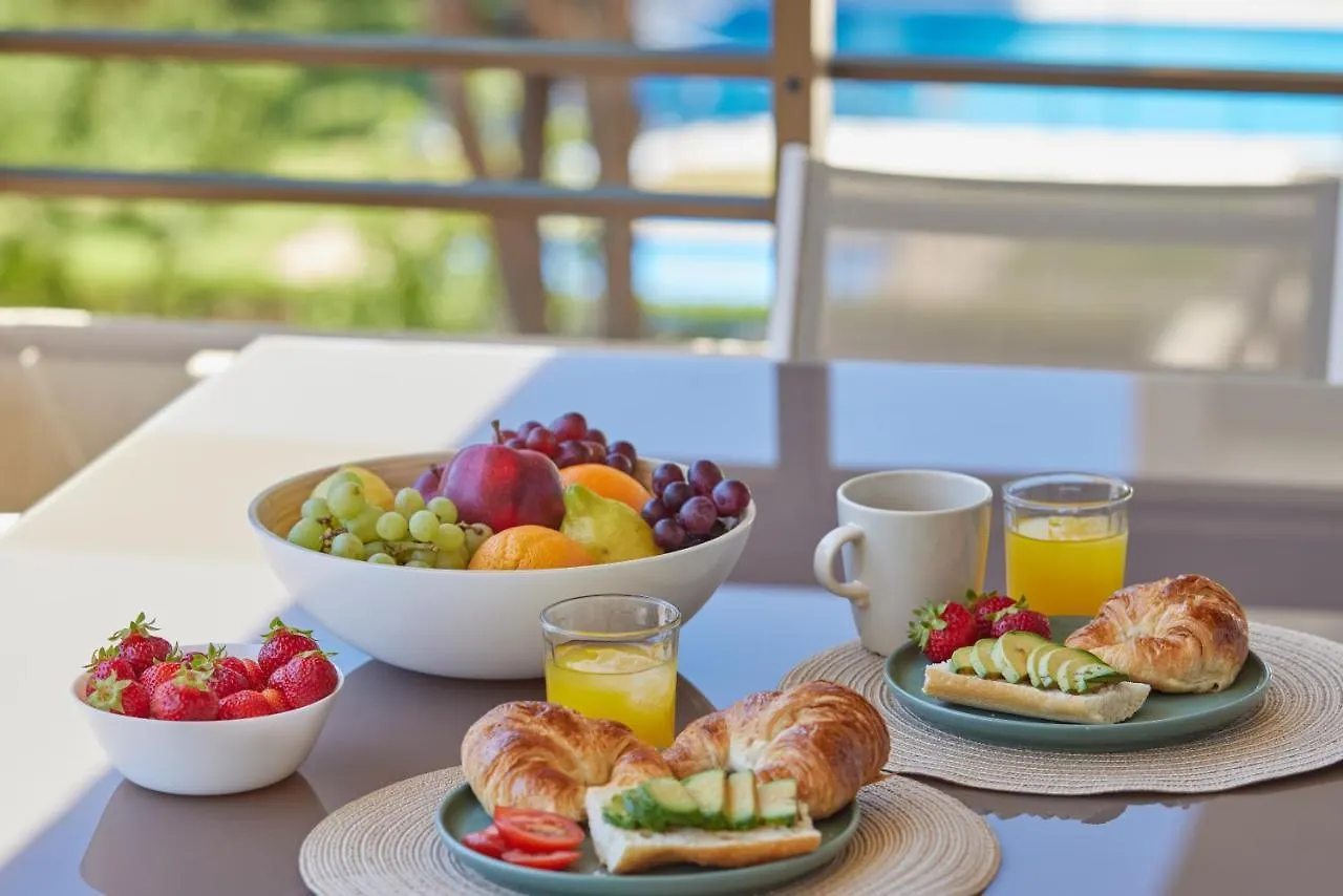 Bright & Modern 2 Bedroom Apartment 300M To The Beach - Marbella